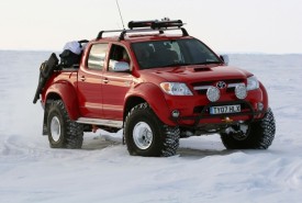 Toyota Hilux - Arctic Trucks © Toyota